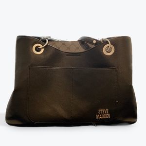 Black Steve Madden purse and wallet